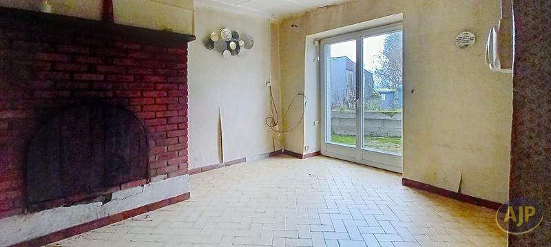 Maison - 61 m² - 5 pièces