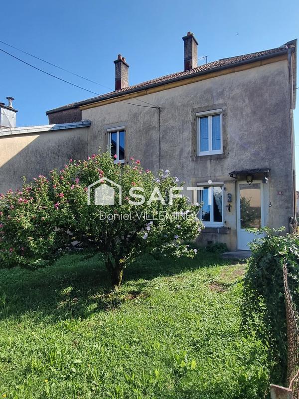 Maison - 112 m² - 9 pièces