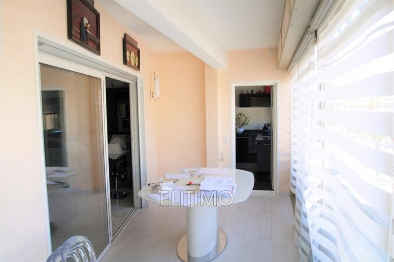 Appartement - 84 m² - 3 pièces