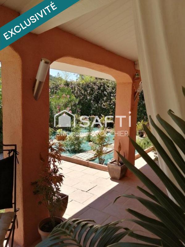 Maison - 122 m² - 8 pièces