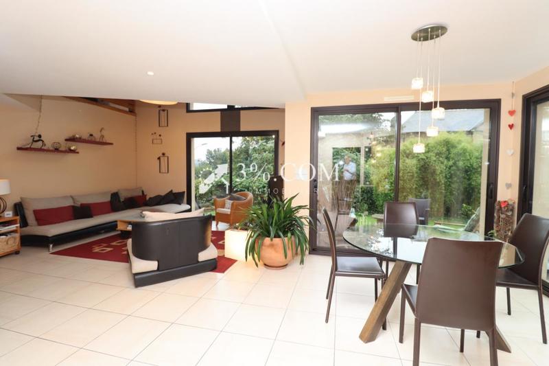 Maison d'architecte - 141 m² - 6 pièces