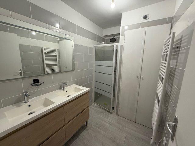 Duplex - 74 m² - 4 pièces