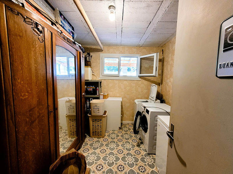 Maison - 180 m² - 7 pièces