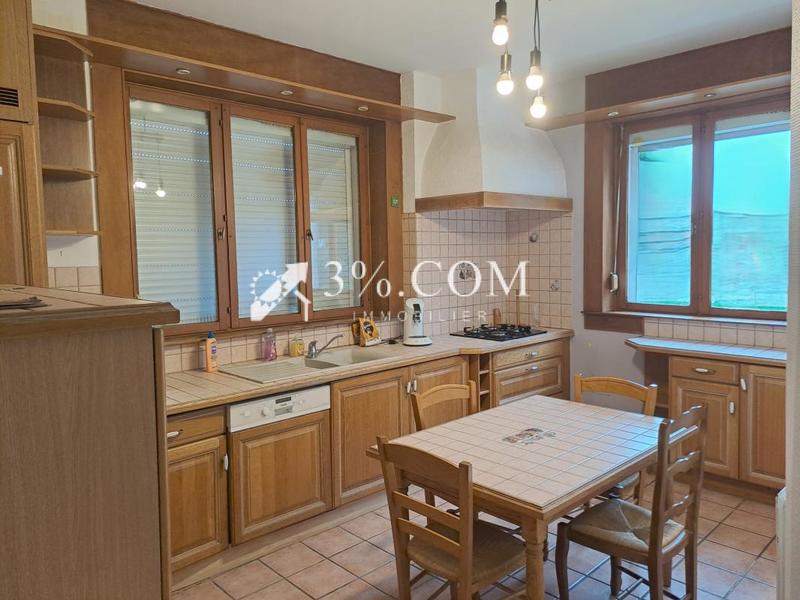 Maison - 166 m² - 7 pièces