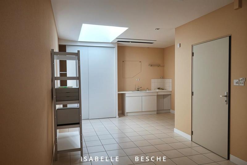 Maison - 239 m² - 7 pièces