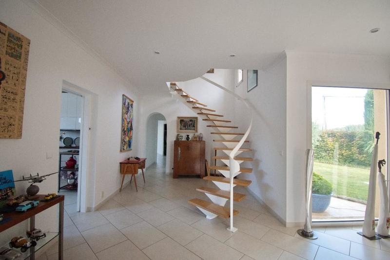 Villa - 183 m² - 6 pièces
