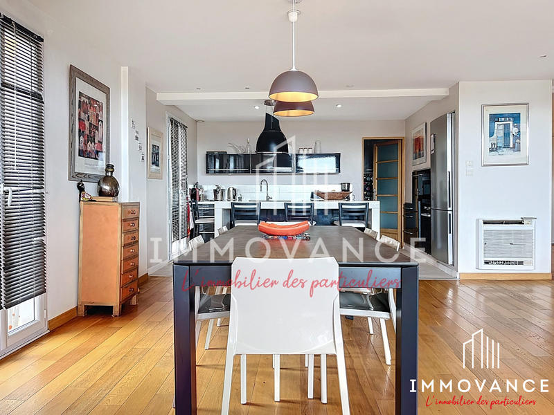 Duplex - 146 m² - 5 pièces