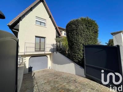 Maison - 135 m² - 5 pièces