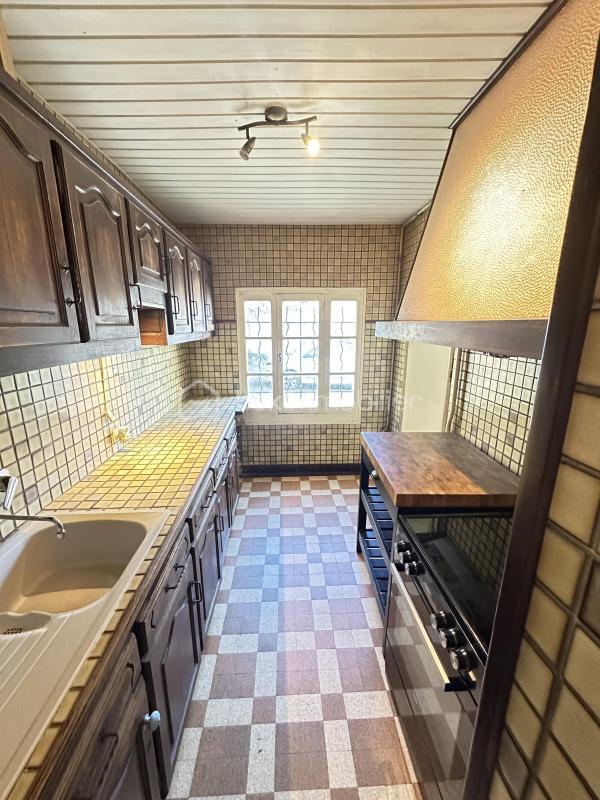 Maison - 155 m² - 7 pièces