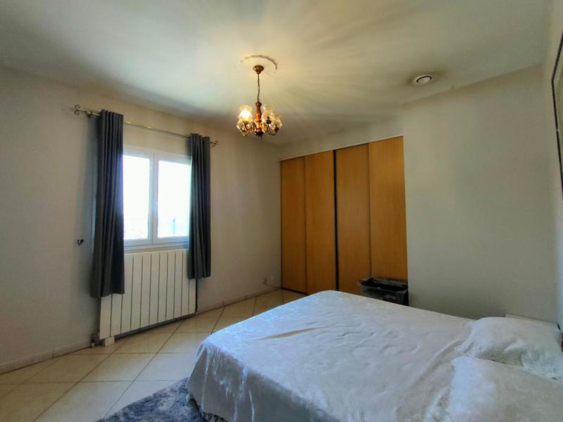 Maison - 170 m² - 7 pièces