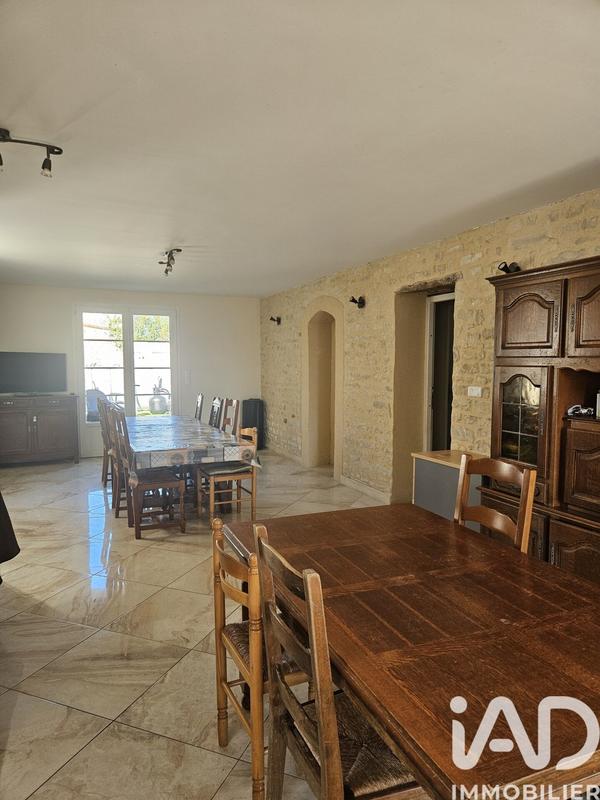 Maison - 350 m² - 12 pièces