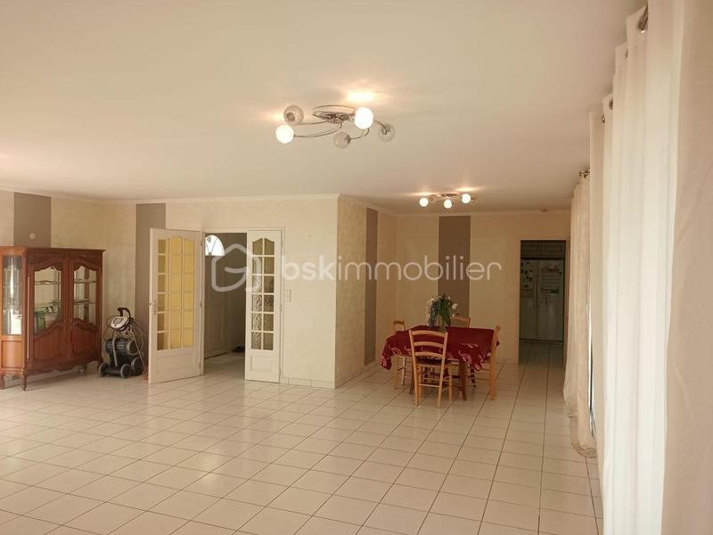 Villa - 177 m² - 6 pièces