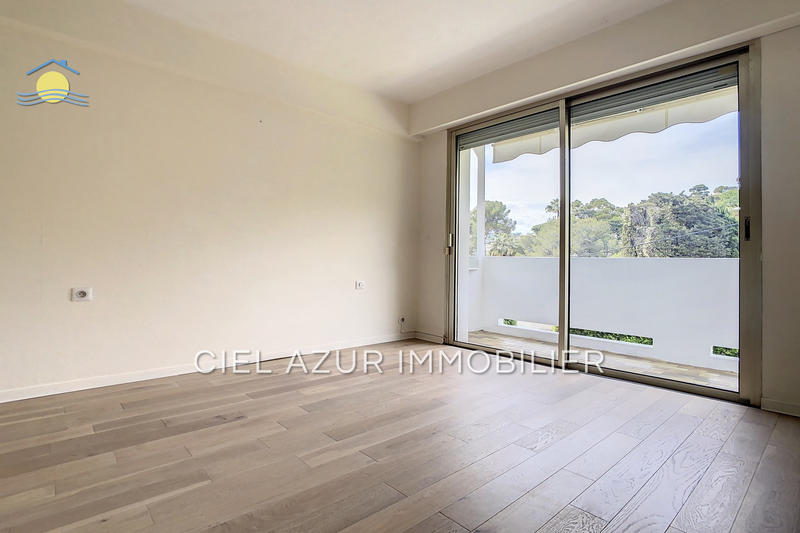 Appartement - 81 m² - 3 pièces