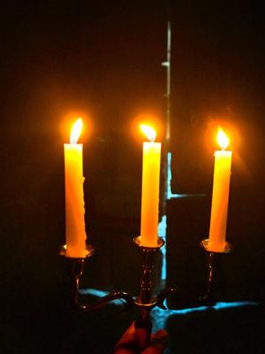 Visite guidée à la bougie de la Tour de Crest