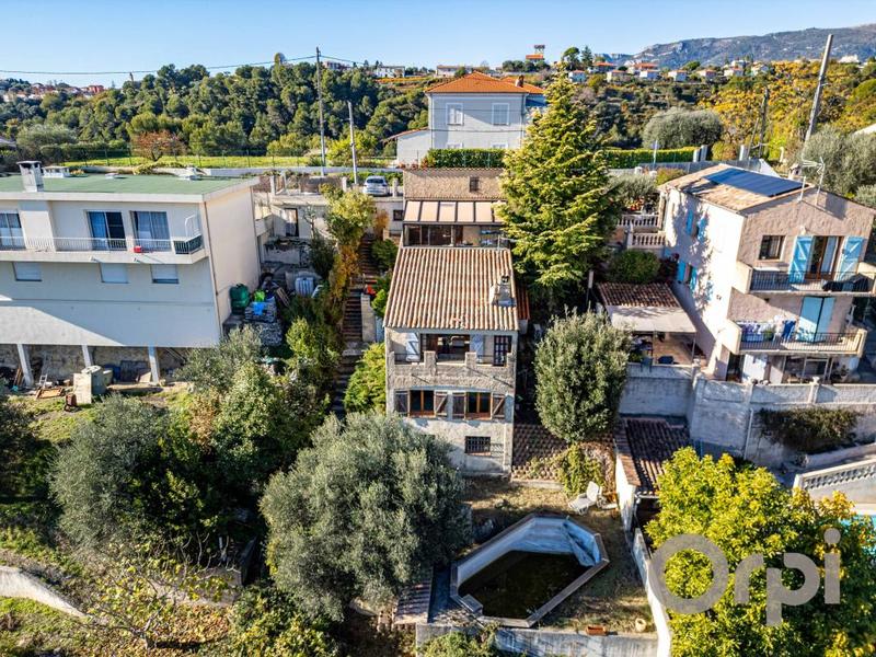 Villa - 155 m² - 4 pièces