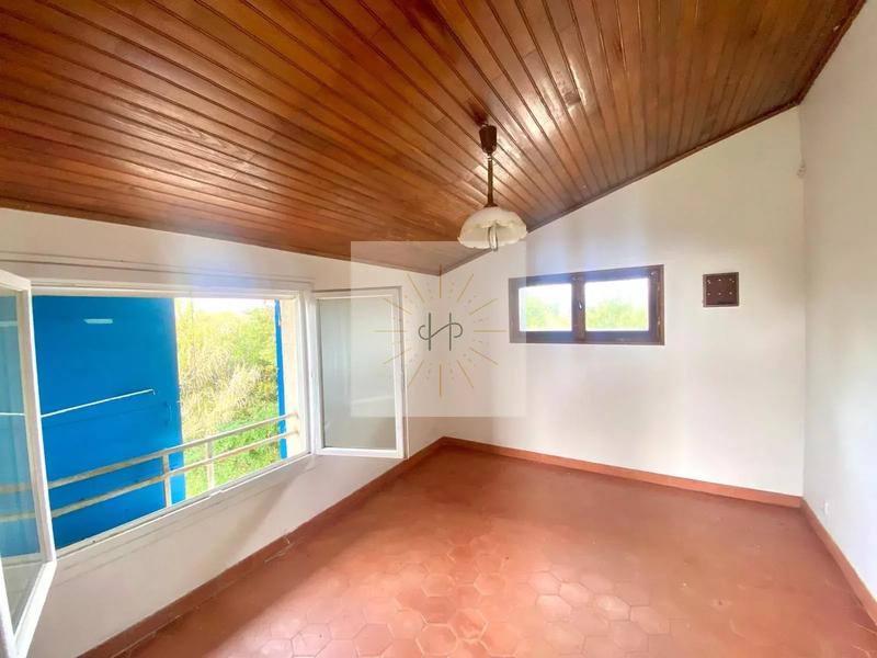 Maison - 130 m² - 10 pièces