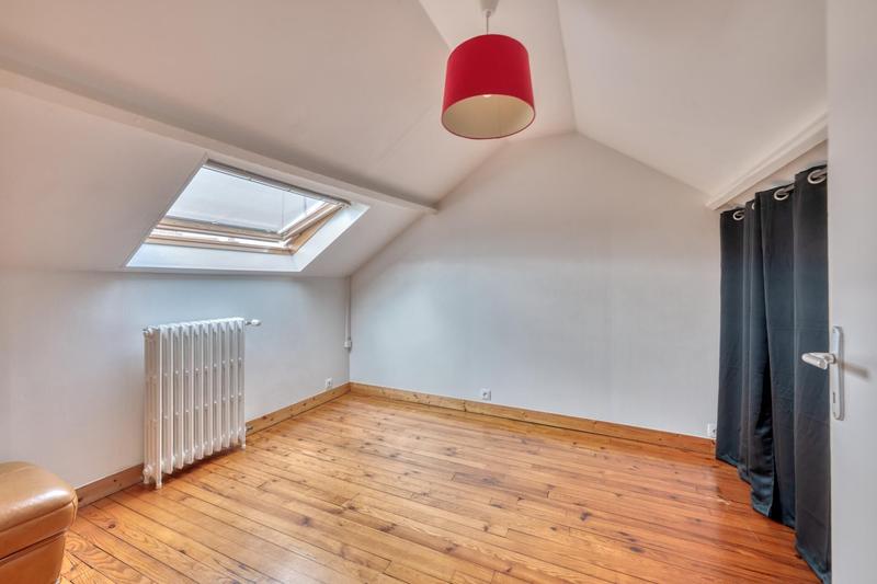 Maison - 170 m² - 7 pièces