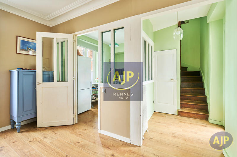 Maison - 130 m² - 5 pièces