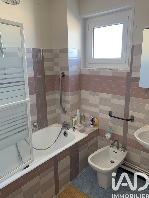 Appartement - 77 m² - 4 pièces