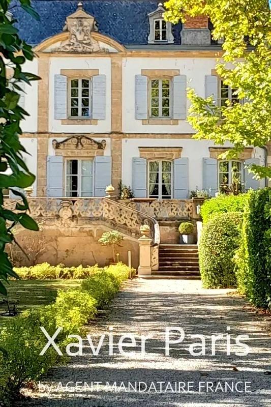 Loft - 121 m² - 4 pièces