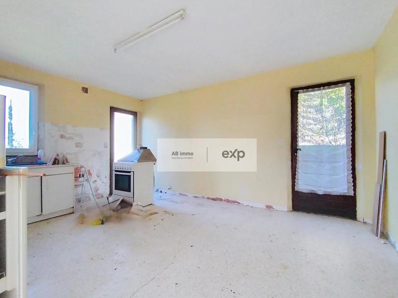 Maison - 98 m² - 5 pièces