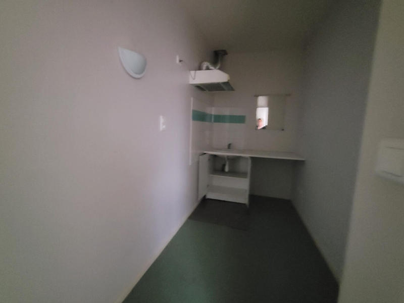 Local d'activité / Entrepôt - 45 m² - 2 pièces