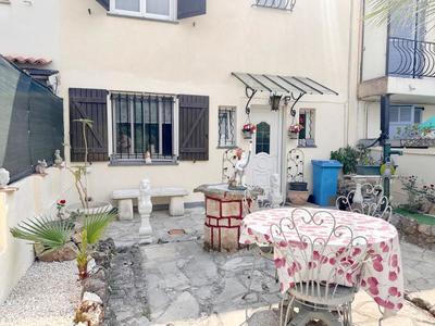 Maison - 81 m² - 4 pièces