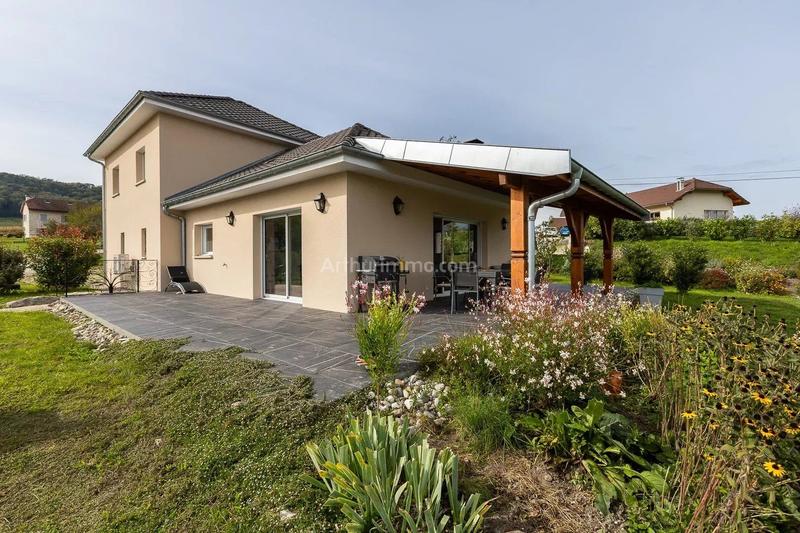 Maison - 125 m² - 5 pièces