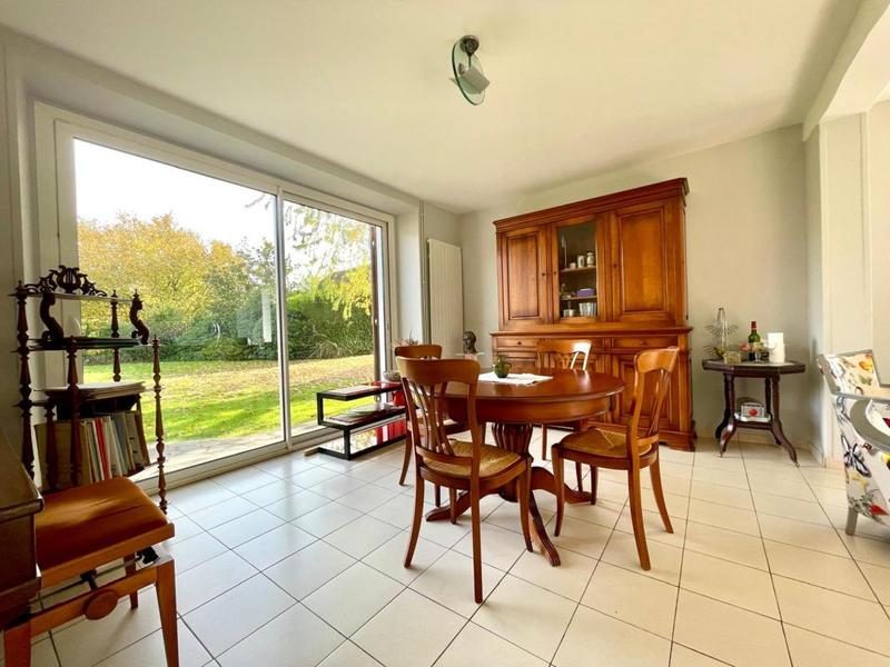 Maison - 145 m² - 6 pièces