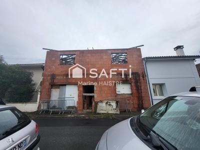 Maison - 230 m² - 4 pièces