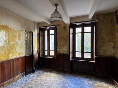 Maison ancienne - 160 m² - 6 pièces