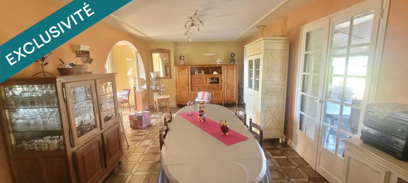 Maison - 150 m² - 8 pièces