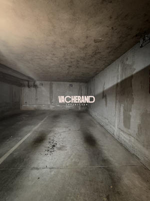 Parking / Garage - 6 m²