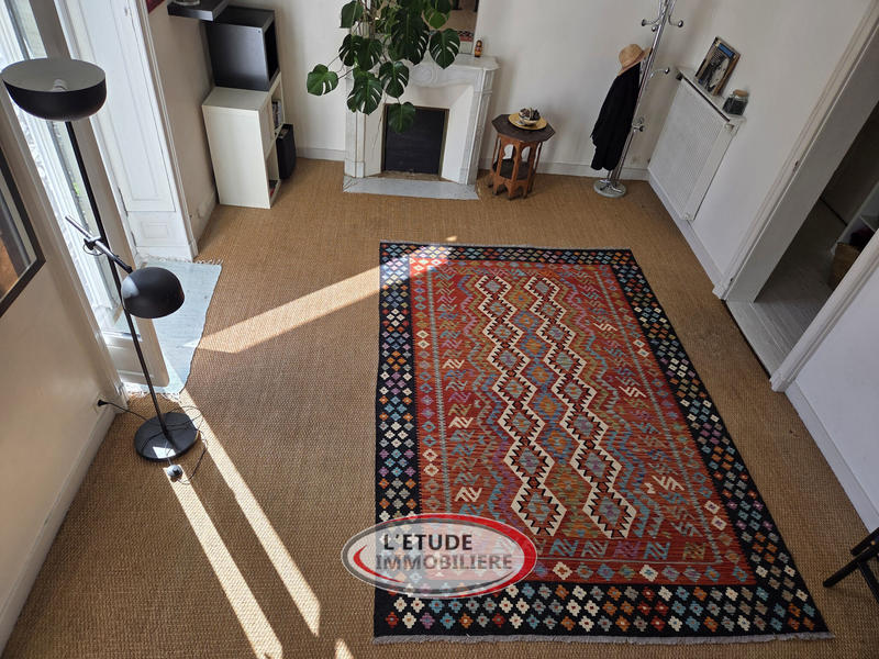 Appartement - 161 m² - 8 pièces