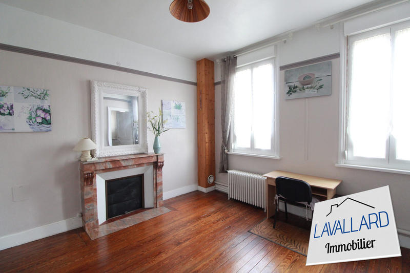 Maison - 207 m² - 10 pièces