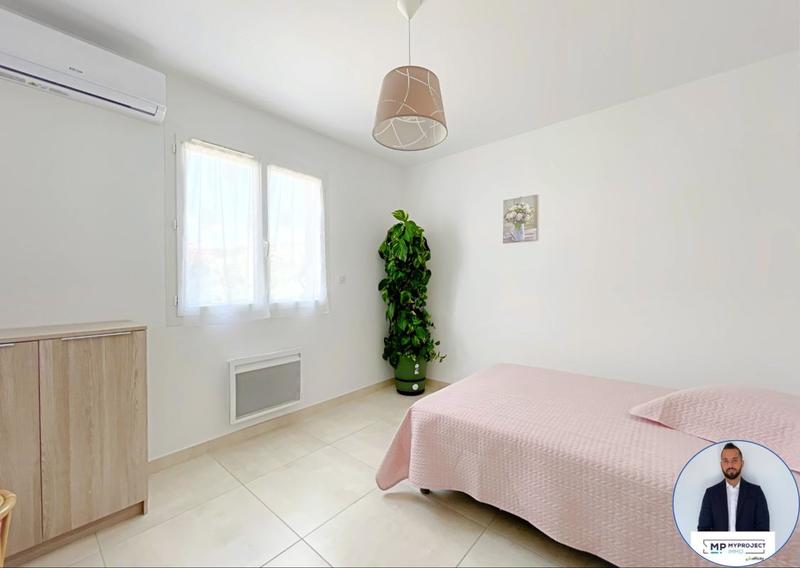 Maison - 93 m² - 5 pièces