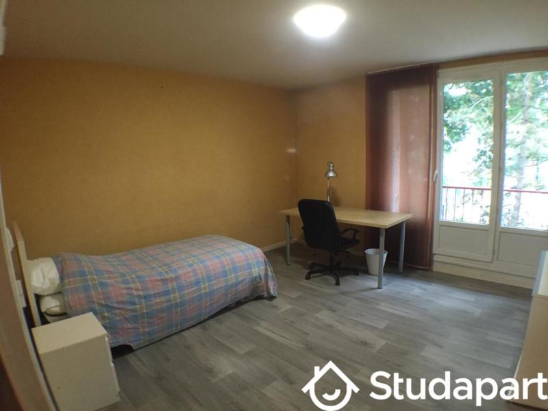 Chambre - 16 m² - 1 pièce