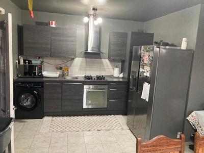 Maison - 71 m² - 4 pièces