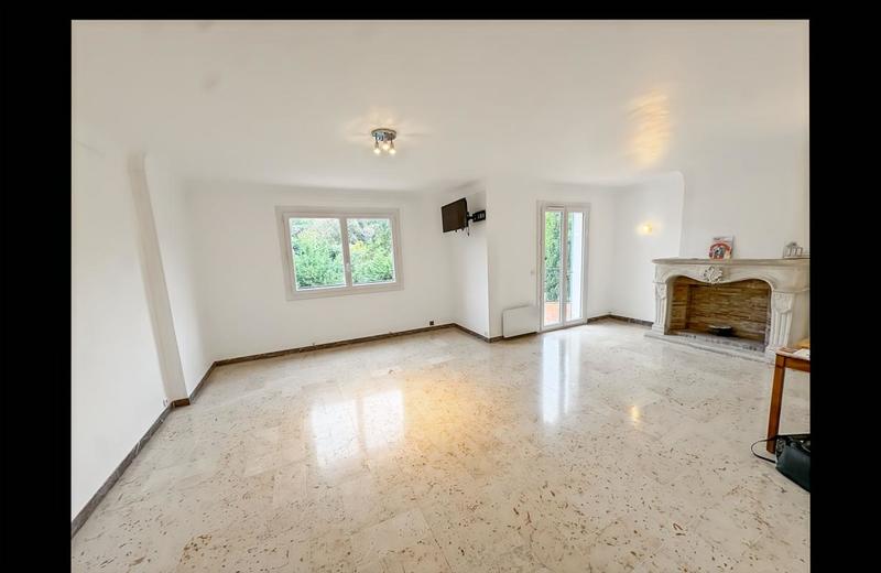 Appartement - 89 m² - 3 pièces