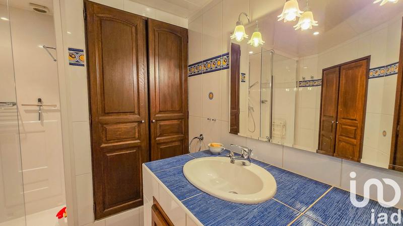 Maison - 286 m² - 6 pièces