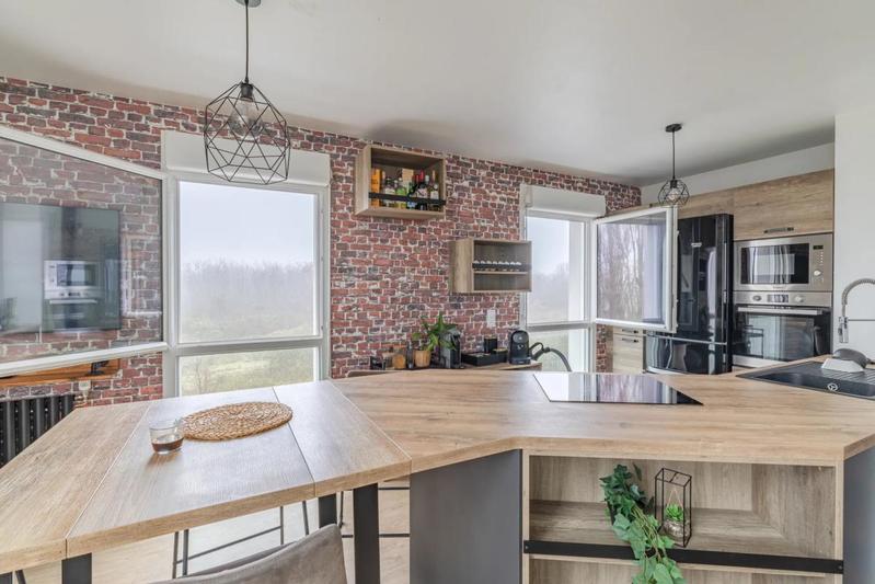 Appartement - 86 m² - 4 pièces