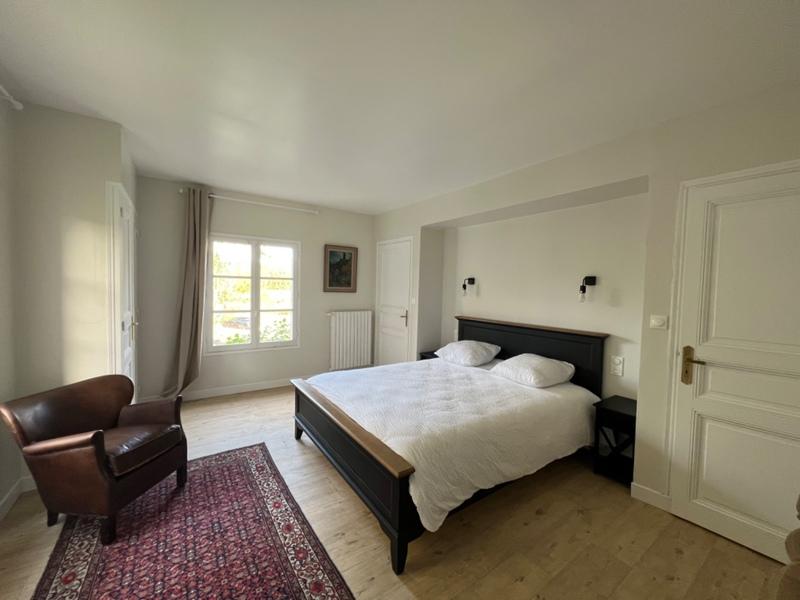 Moulin - 600 m² - 14 pièces