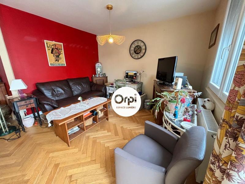 Maison - 95 m² - 4 pièces