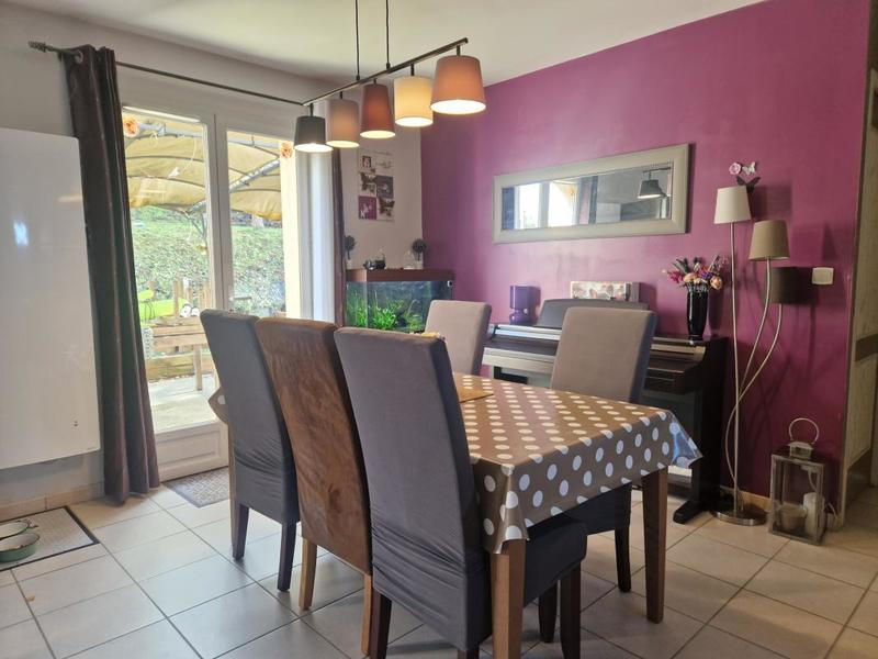 Pavillon - 93 m² - 4 pièces