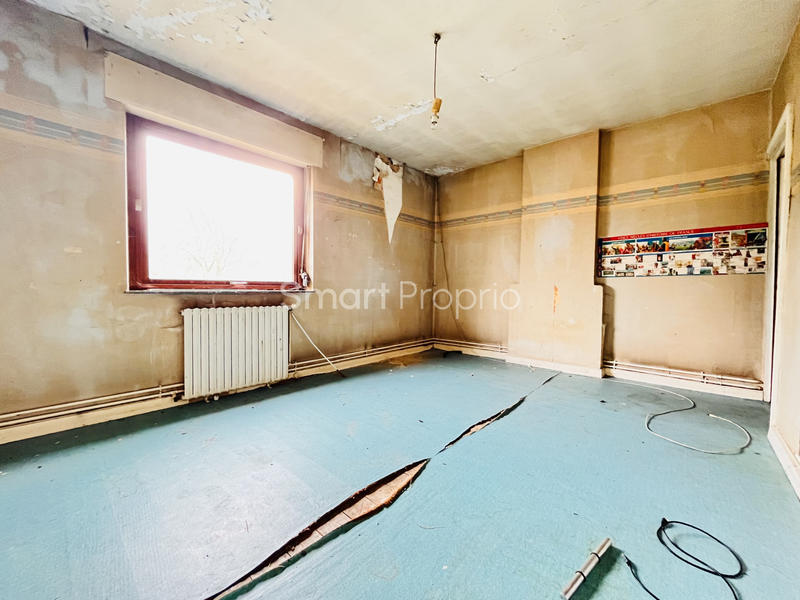 Maison - 210 m² - 7 pièces