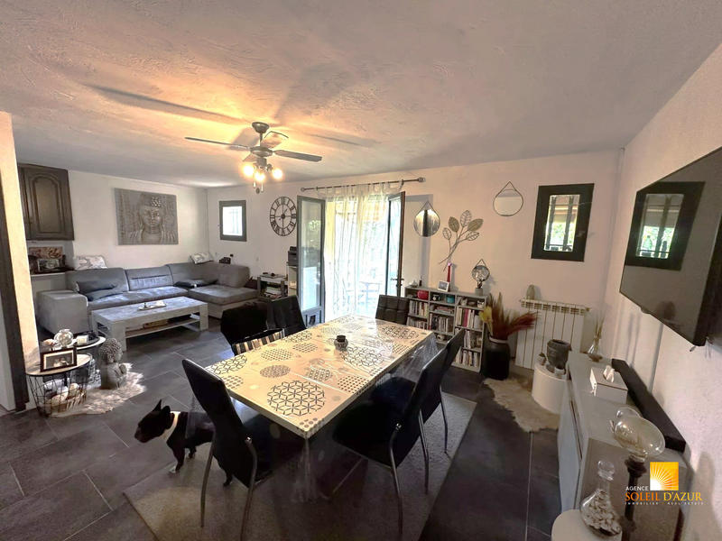 Maison - 75 m² - 3 pièces