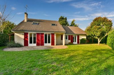 Maison - 170 m² - 8 pièces