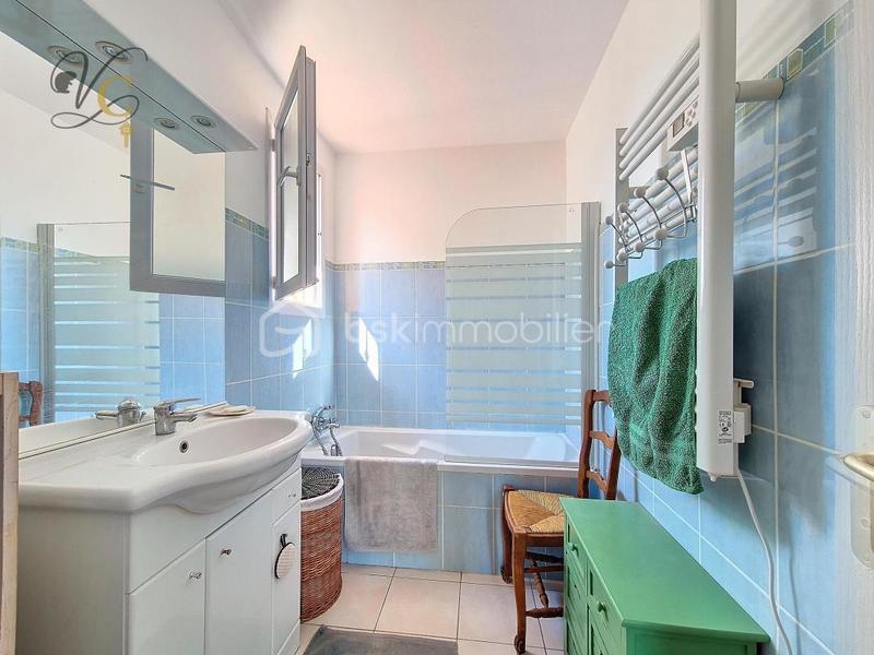 Maison - 87 m² - 5 pièces