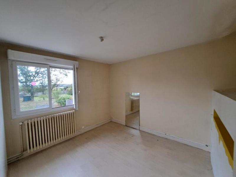 Pavillon - 90 m² - 5 pièces