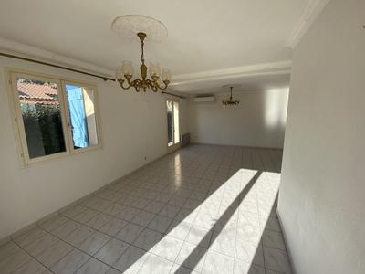 Maison traditionnelle - 102 m² - 4 pièces